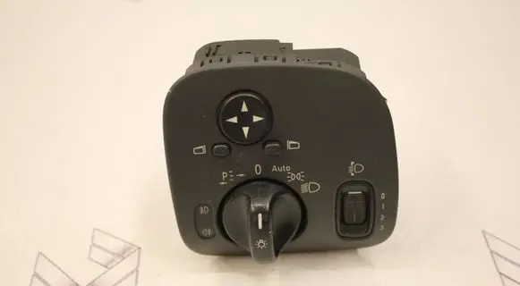 Mercedes-Benz C W203 Light switch A2035450604