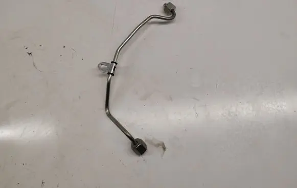 Mercedes-Benz Vito Viano W447 Fuel injector supply line/pipe