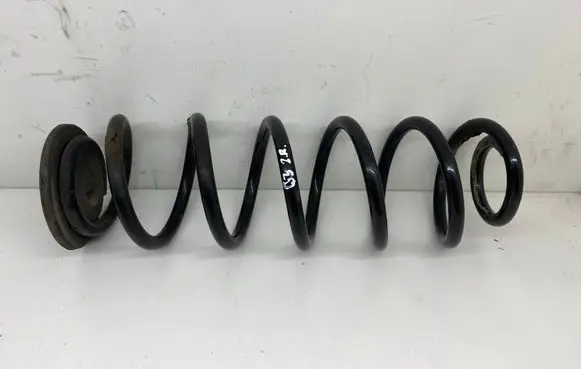 Audi Q3 8U Rear coil spring