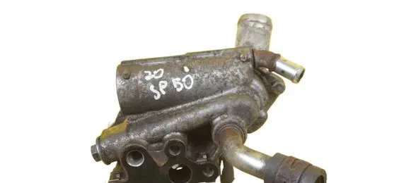 Honda CR-V Thermostat/thermostat housing R20A2