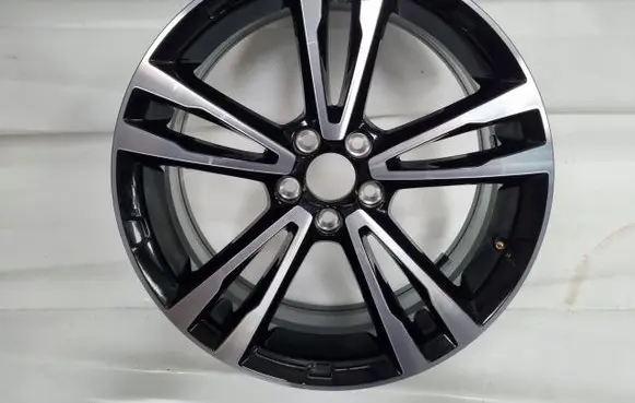R19 alloy rim