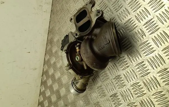 BMW 4 G22 G23 G24 G26 Turbo 9845814