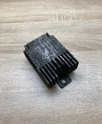 Mercedes-Benz A W168 Coolant fan relay A0235456832