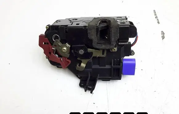 Audi A8 S8 D3 4E Front door lock 4e2837016