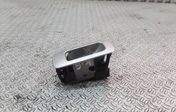 Suzuki Liana Electric window control switch 3799575F0