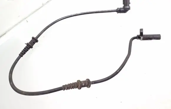 Mercedes-Benz C W203 ABS brake wheel speed sensor A2035400417