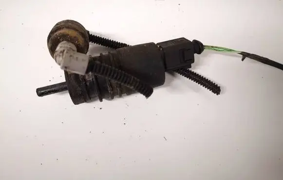 Skoda Roomster (5J) Windscreen/windshield washer pump 