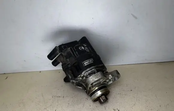 Mazda 323 Spark distributor T2T58471 B3M5 B3M5P8