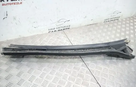 Subaru Forester SF Wiper trim 91160FC010