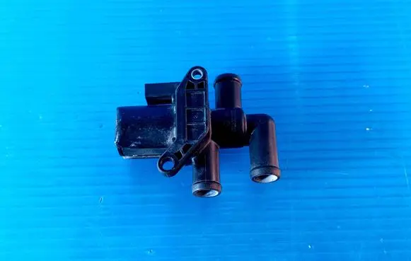 Volkswagen Golf VII Electric auxiliary coolant/water pump 1T0820036D