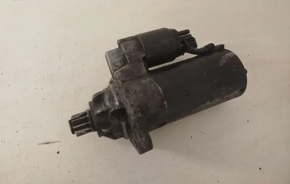 Volkswagen Multivan T5 Starter motor 0001125605
