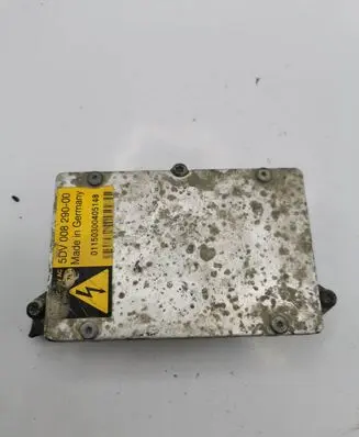 Mercedes-Benz E W211 Xenon control unit/module 5DV00829000