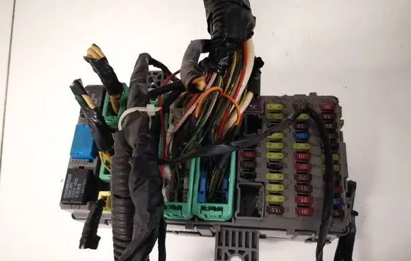 Honda Civic Fuse box set A000011