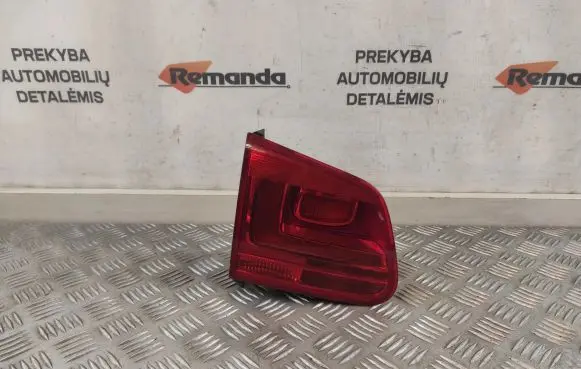 Volkswagen Tiguan Tailgate rear/tail lights 5N0945309 5N0945259A