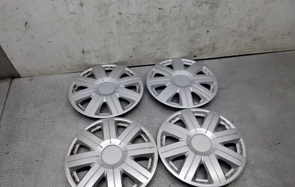Seat Ibiza III (6L) R15 wheel hub/cap/trim