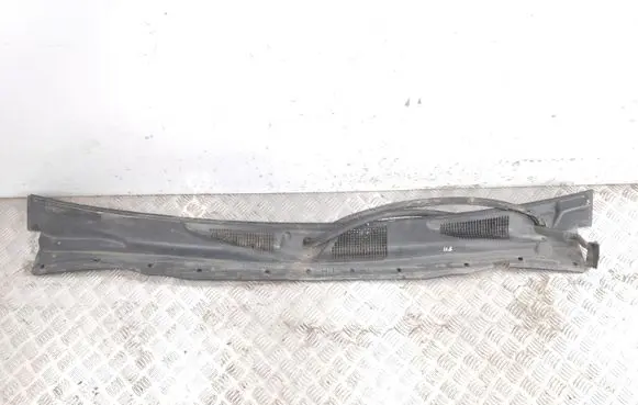 Wiper trim