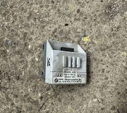 BMW 5 E39 Yaw turn rate sensor 6923215 1882957243