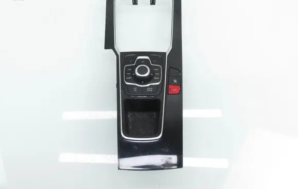 Peugeot 508 Central console control unit 9665668380