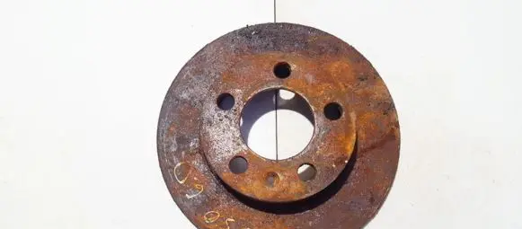 Volkswagen Golf IV Rear brake disc neventiliuojamas