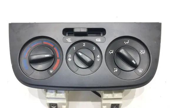Peugeot Bipper Interior fan control switch 