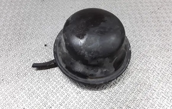 Vacuum air tank