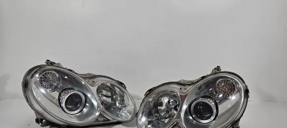 Mercedes-Benz CLK A209 C209 Headlights/headlamps set 12893749324