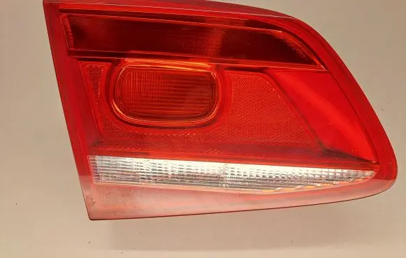 Volkswagen PASSAT B7 Tailgate rear/tail lights 3AE945093K 90004890