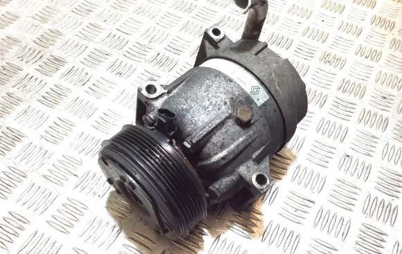 Renault Trafic II (X83) Air conditioning (A/C) compressor (pump) 135309 012250941
