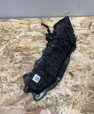 Porsche Cayenne (9Y0 9Y3) Exhaust manifold 8W0906629B