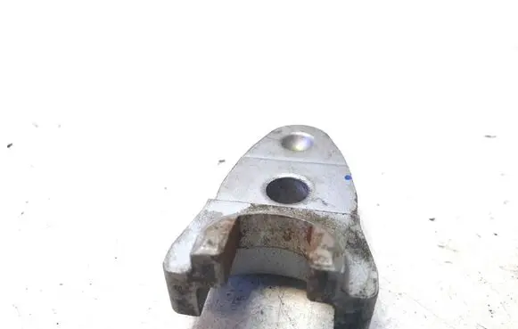 Audi A8 S8 D4 4H Fuel Injector clamp holder 059216J