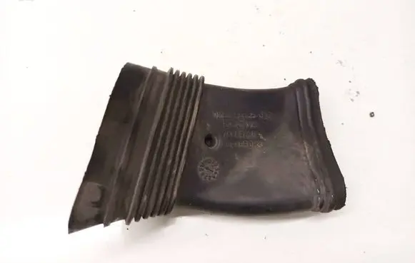 Ford Focus Air intake hose/pipe 7M519E635BC