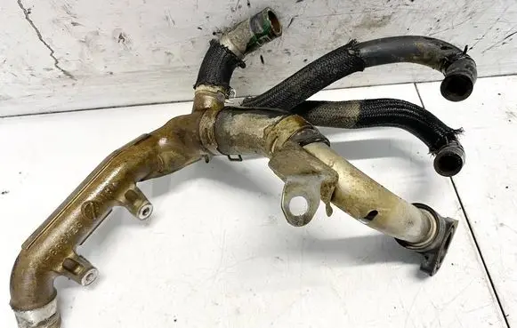 Suzuki Grand Vitara II Engine coolant pipe/hose szm0831 szm083-1