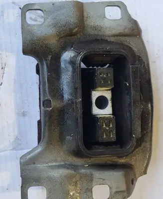 Ford Kuga II Gearbox mounting bracket cv61-7m121