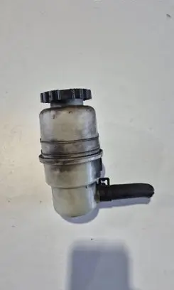 Dodge Durango III Power steering fluid tank/reservoir