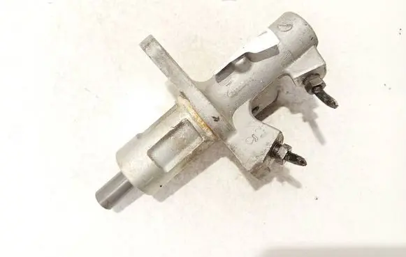 Skoda Superb B5 (3U) Master brake cylinder