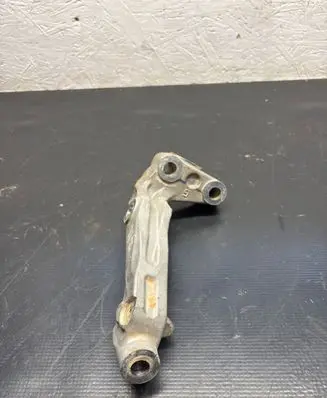 Peugeot 3008 II Front subframe S0324A
