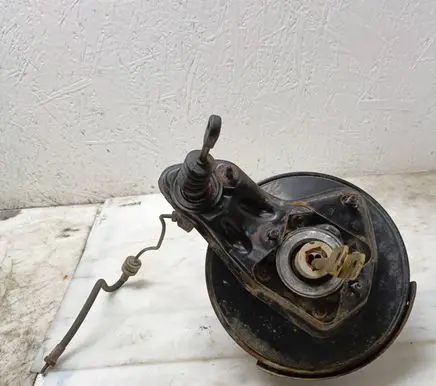 Volkswagen PASSAT B3 Brake booster 357612105D 2775209014 3775209014
