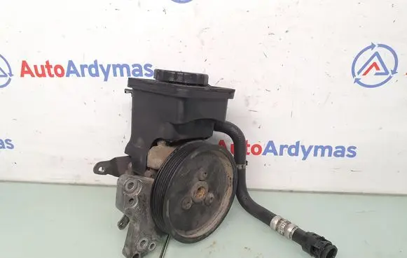 BMW X3 E83 Power steering pump 3413807 32413413807 3450765