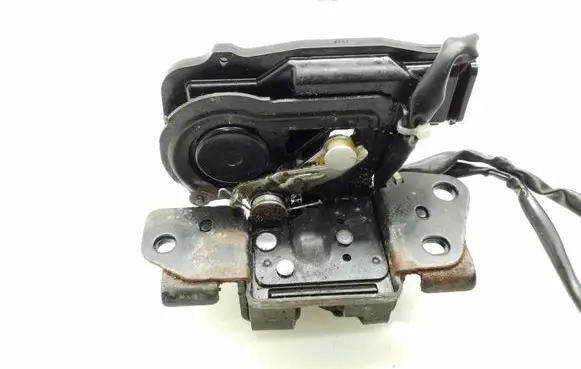 Toyota Prius (XW30) Tailgate/trunk/boot lock/catch/latch