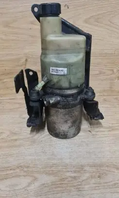 Power steering pump
