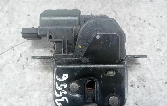 Renault Megane III Tailgate lock latch 846300003R