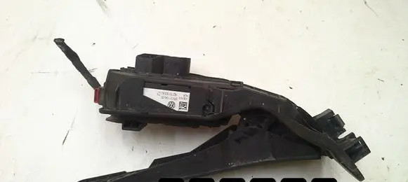 Volkswagen Golf V Accelerator throttle pedal 1k2721503aj 6pv01104005 defect