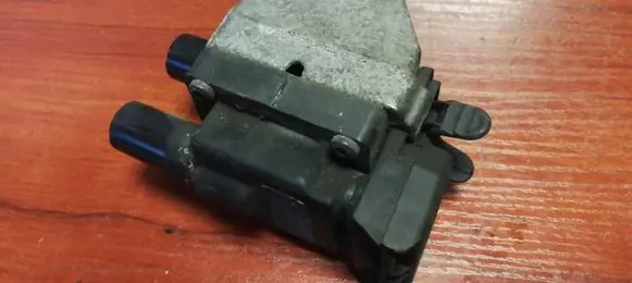 Mercedes-Benz C W202 High voltage ignition coil 0001582485