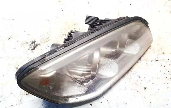 Chevrolet Captiva Headlight/headlamp 00015548