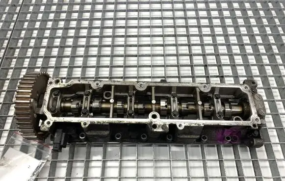 Peugeot 308 SW Camshaft BHY9811850880