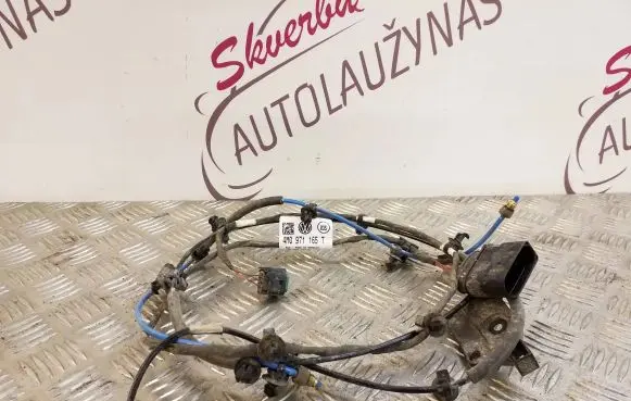 Volkswagen Touareg III Air suspension line/pipe/hose 4M0971165T