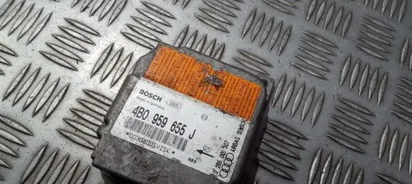 Audi A6 S6 C5 4B Airbag control unit/module 4b0959655j 0285001307
