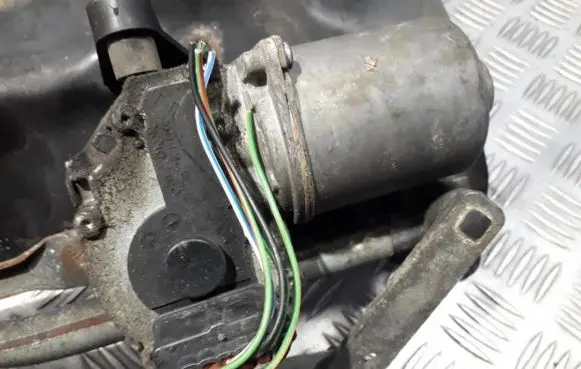 Ford Fiesta Wiper motor