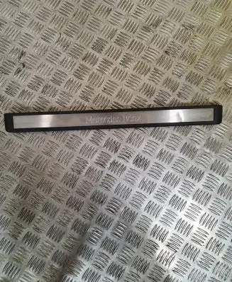 Mercedes-Benz E W211 Front sill trim cover A2116801435