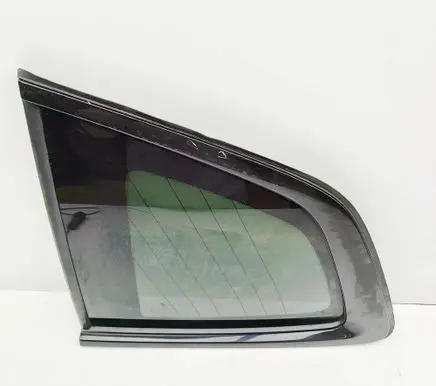 BMW X3M F97 Rear side window 7410067